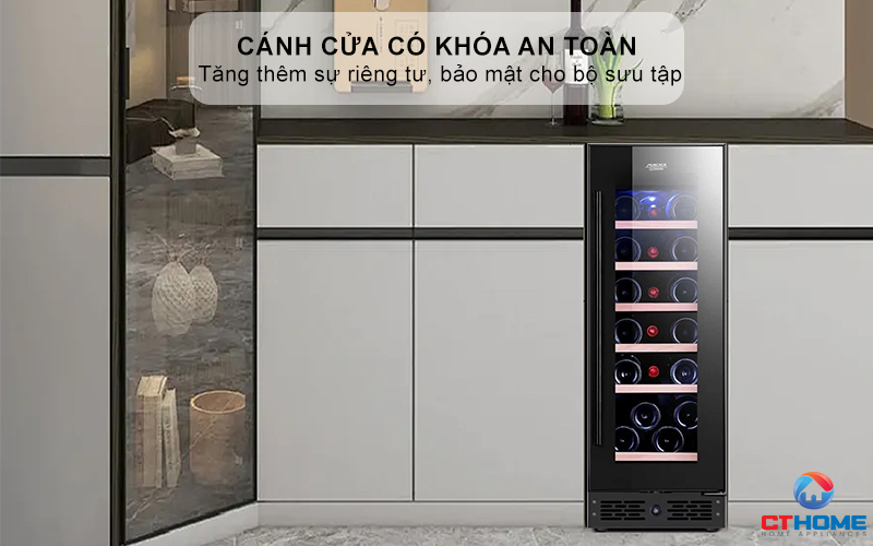 Cánh cửa có khóa an toàn