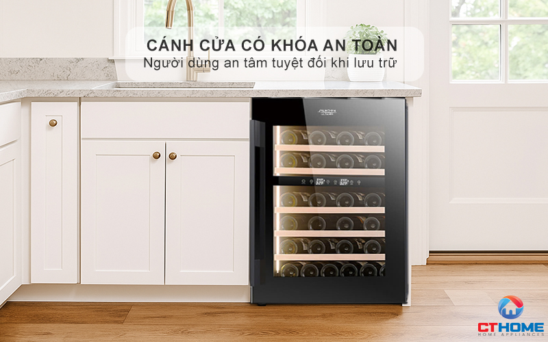 Cánh cửa có khóa an toàn