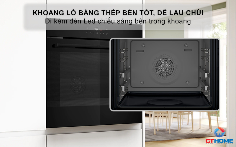 Khoang lò bằng thép bền tốt, dễ lau chùi đi kèm đèn Halogen chiếu sáng