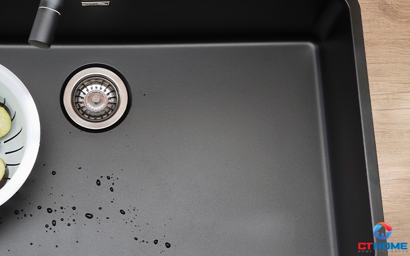 Chậu được tráng lớp đá composite