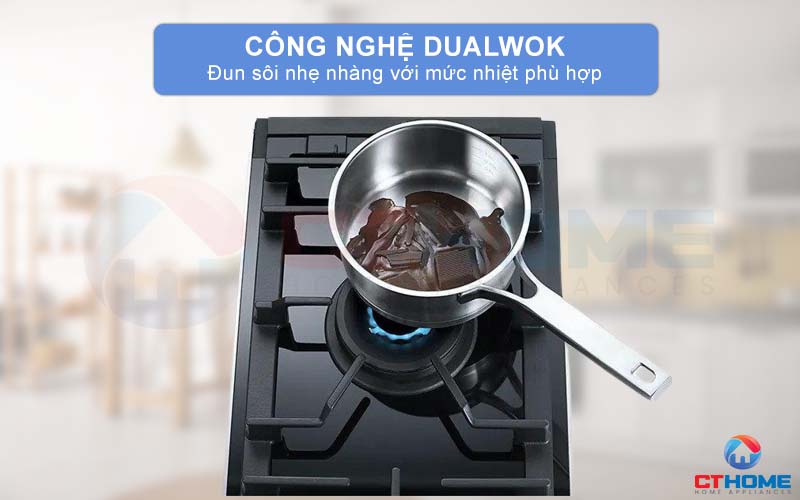 Đun sôi nhẹ nhàng với mức nhiệt phù hợp với công nghệ DualWok.