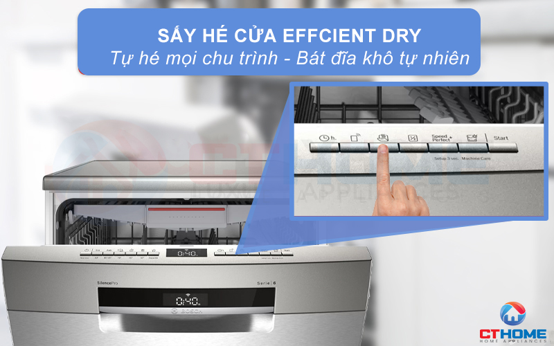 Kích hoạt EfficientDry sấy khô bát đĩa hiệu quả bằng cách hé cửa.