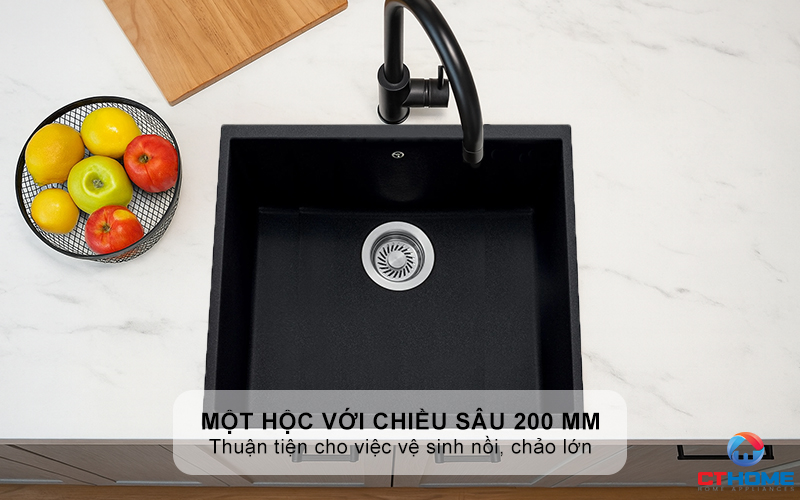 Một hộc rửa lớn với chiều sâu 200 mm