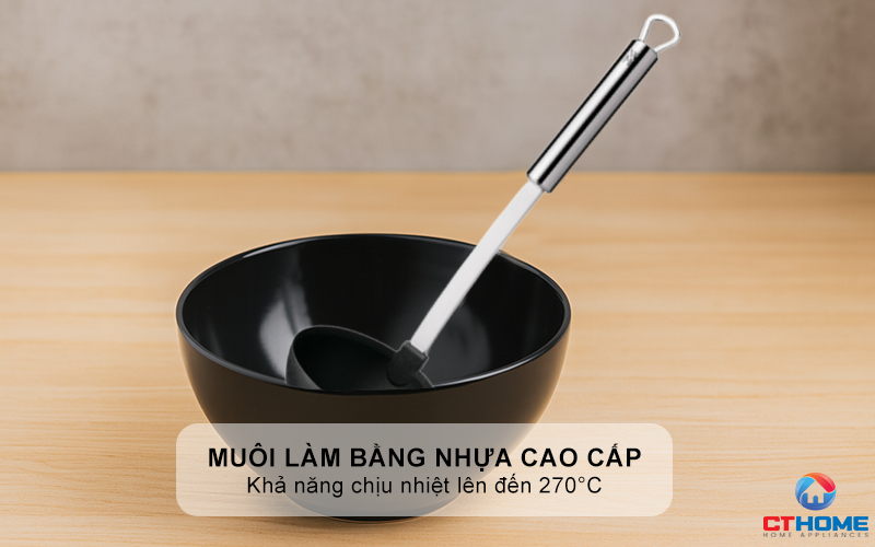 Muôi làm bằng nhựa cao cấp có khả năng chịu nhiệt lên đến 270°C