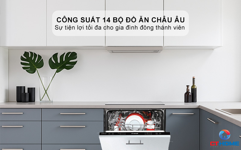 Dung tích chứa lớn, công suất rửa 14 bộ đồ ăn Châu Âu