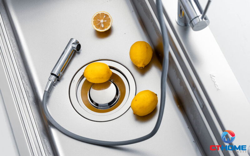 VÒI RỬA BÁT DÂY RÚT KONOX STREAM CHROME 4